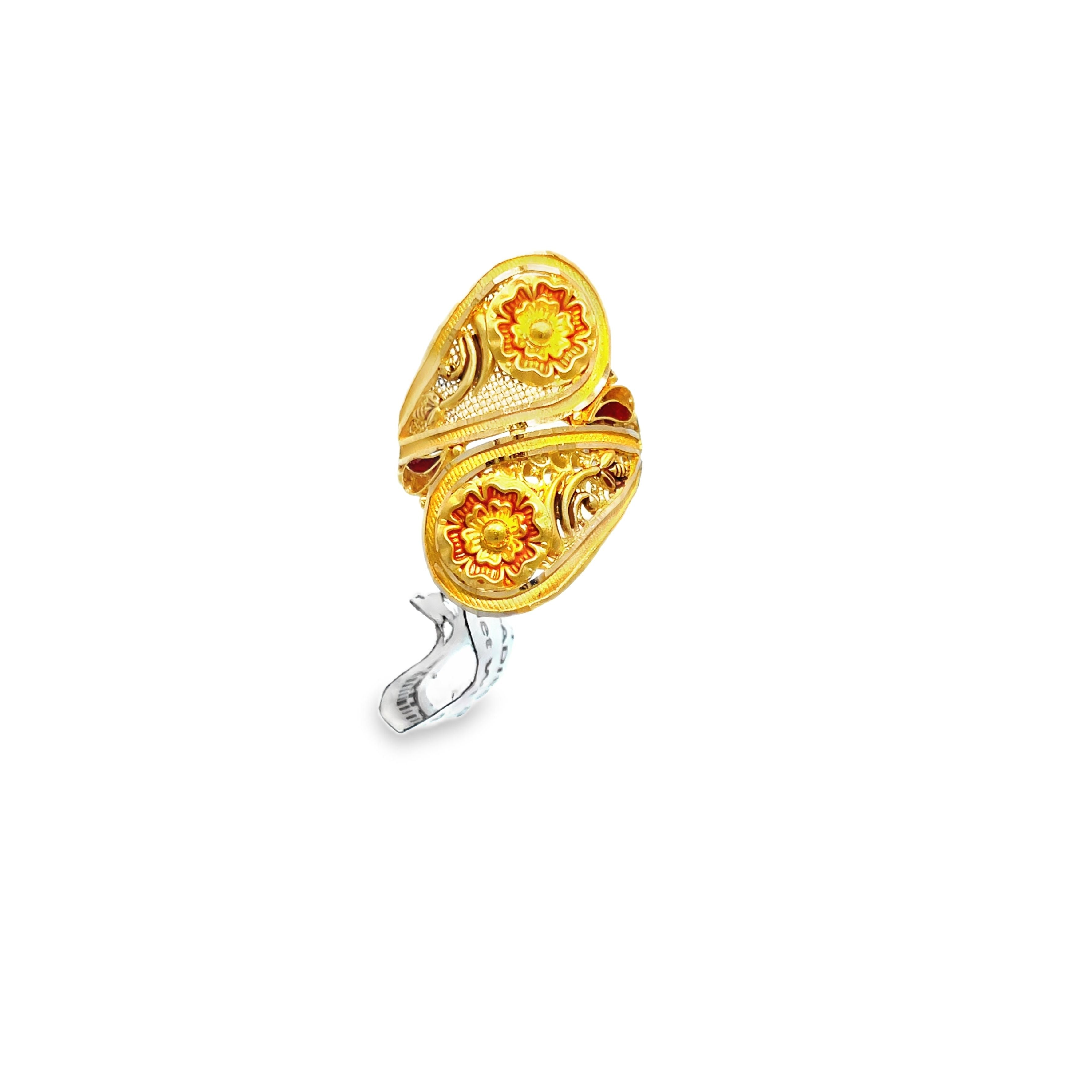 GOLD RING